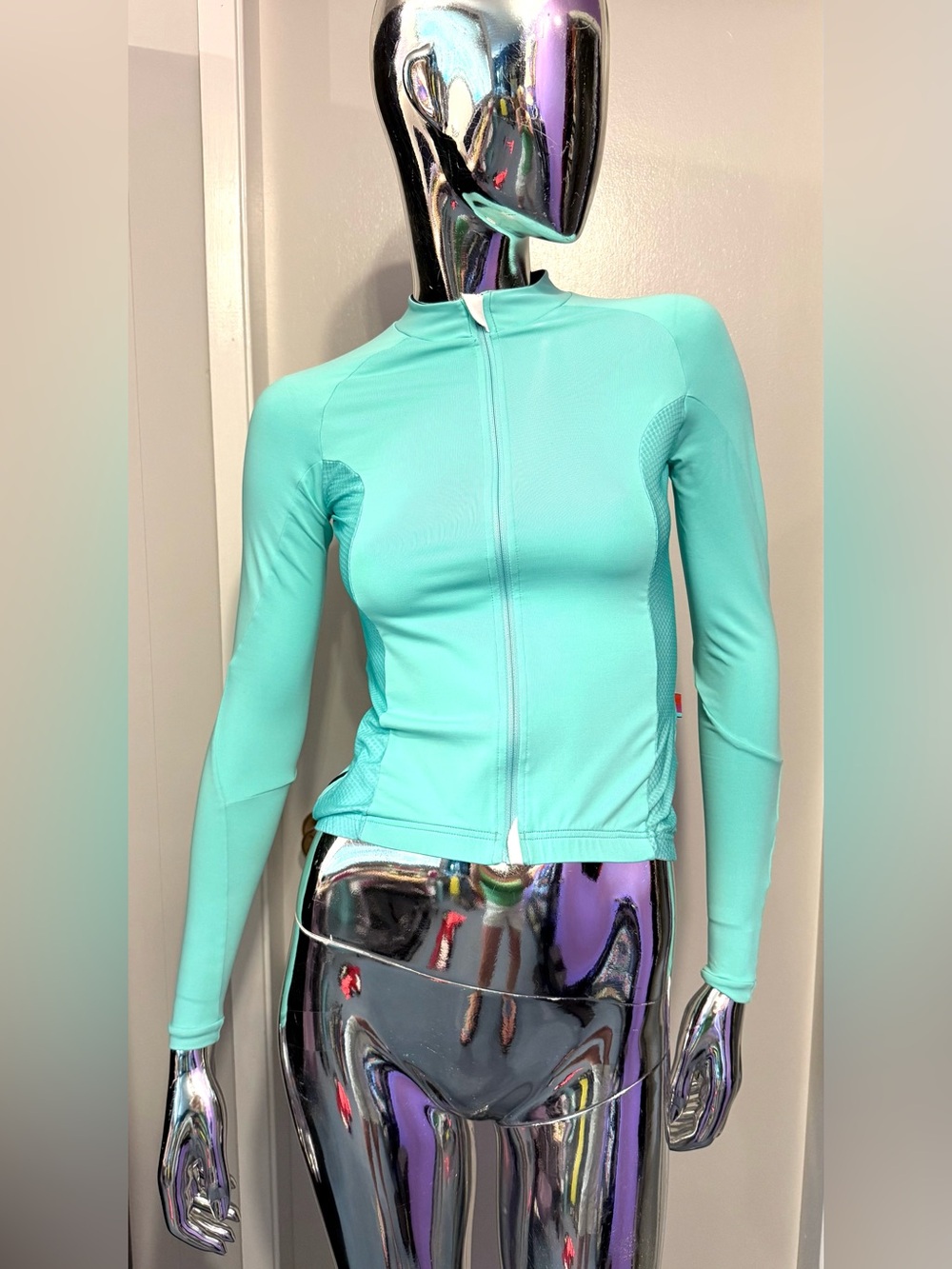 Velocio Aqua Cycling Jersey (l/s) - Women’s Lightweight Full-Zip, vented sides
